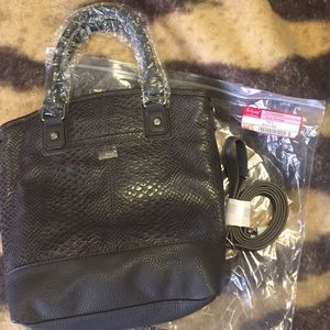 NWT Thirty One jewell bag "Paris Montreal"