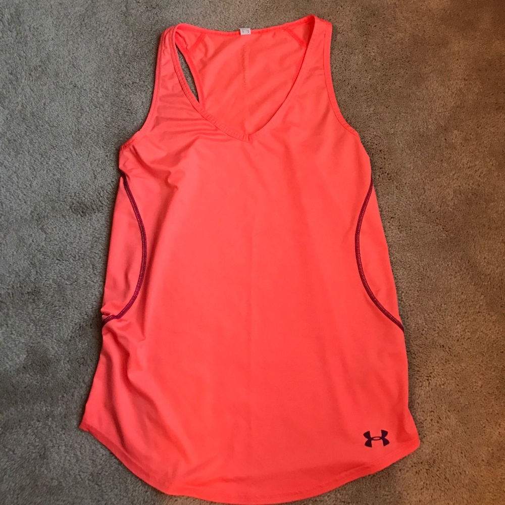 Under armour tank