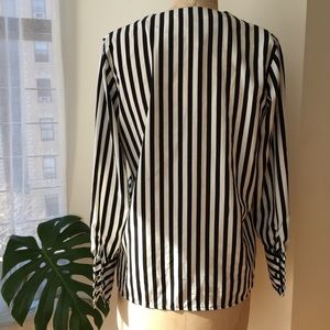 H&M Tops - H&M stripe top silky material Size 6 H&M Tops - H&M stripe top silky material Size 6