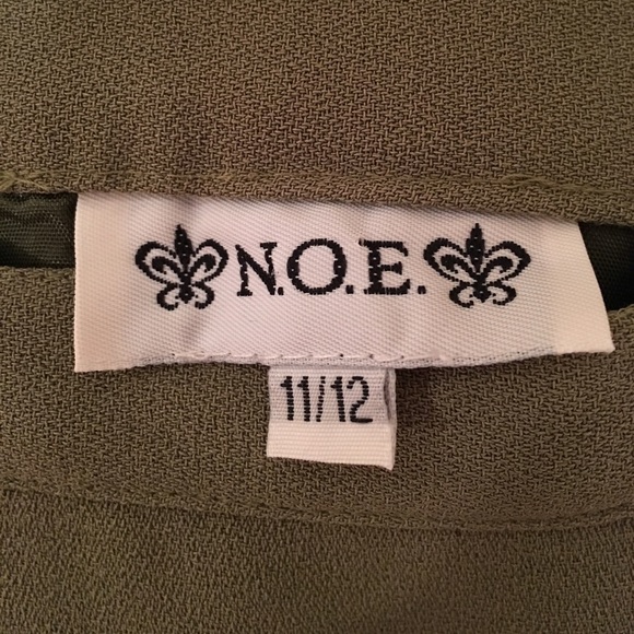 Suit blazer and skirt worn once 11/12 - Picture 8 of 8