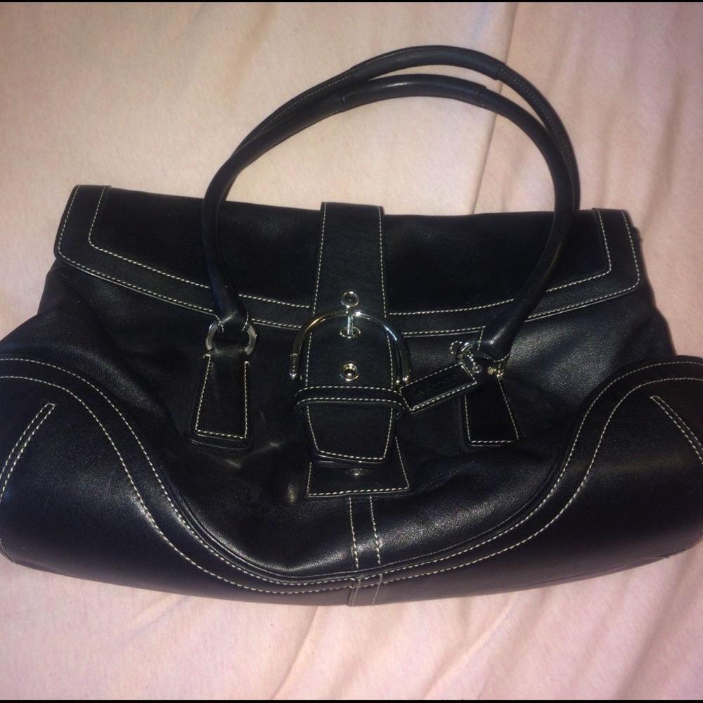 Almost new Coach purse.