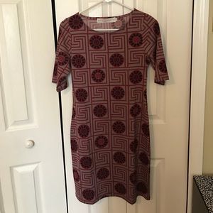 Red pattern dress