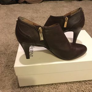 Women's Vince Camuto brown booties