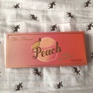 Too Faced Sweet Peach Palette