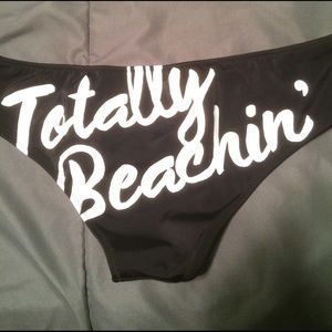 Victoria's Secret totally beachin' bottoms medium