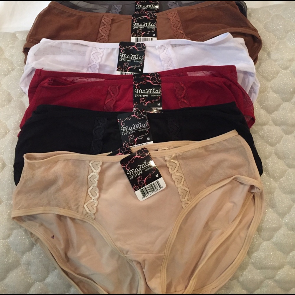 *New* Beautiful panties.  Size Medium. Lot of 11.