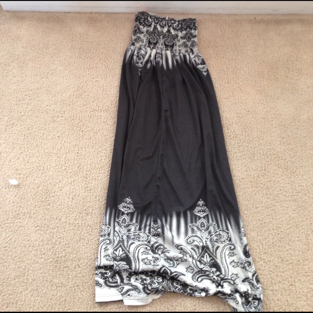 Size M - Picture 2 of 4