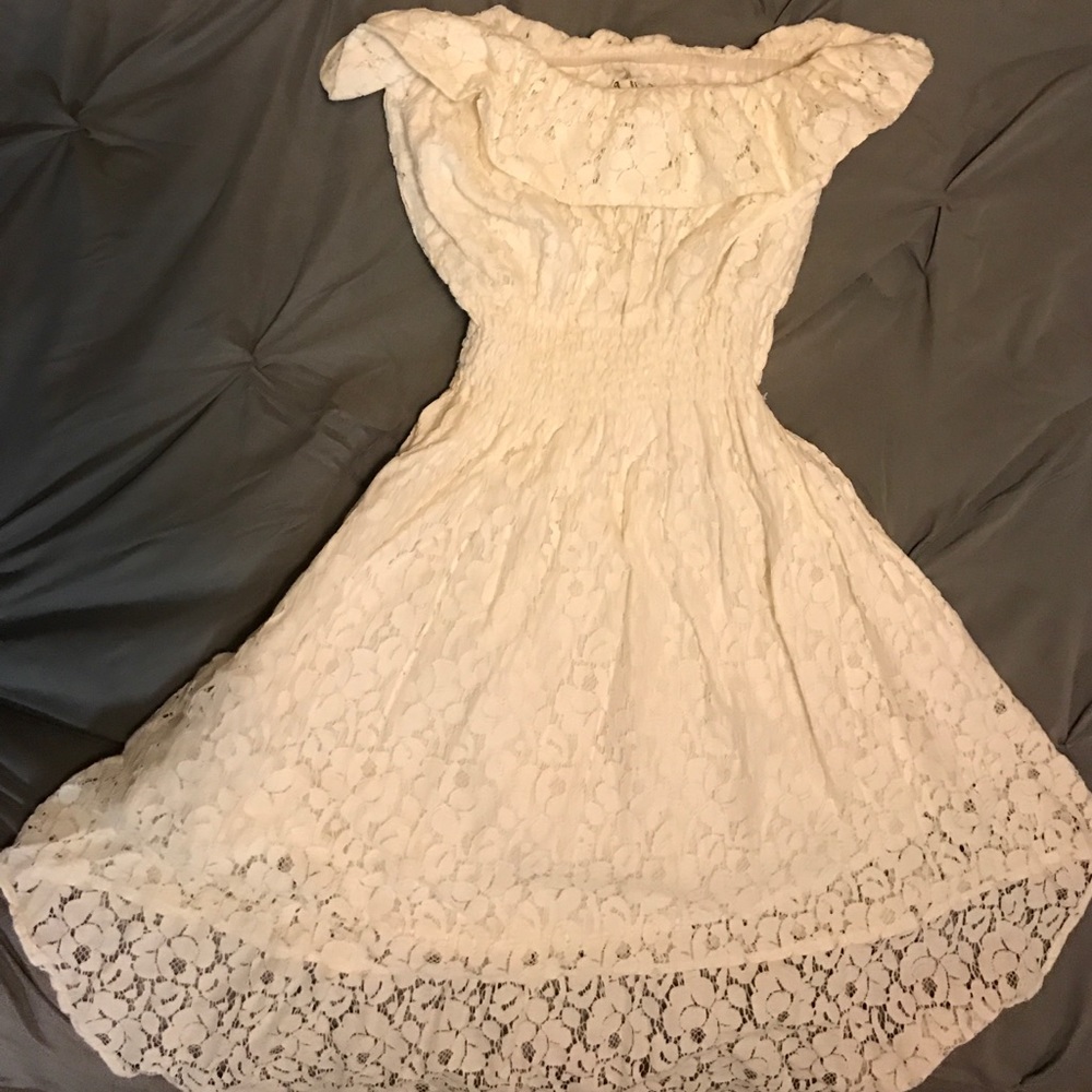 Strapless high-low dress