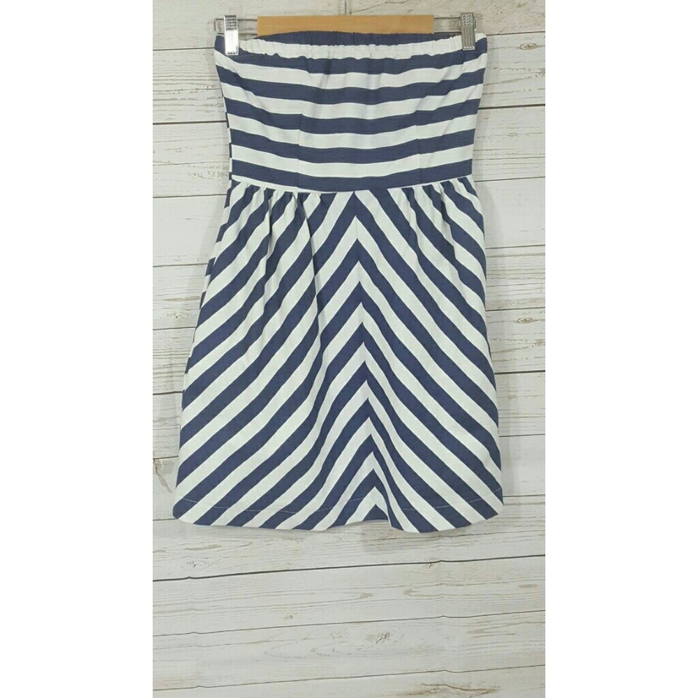 Strapless Dress with Pockets