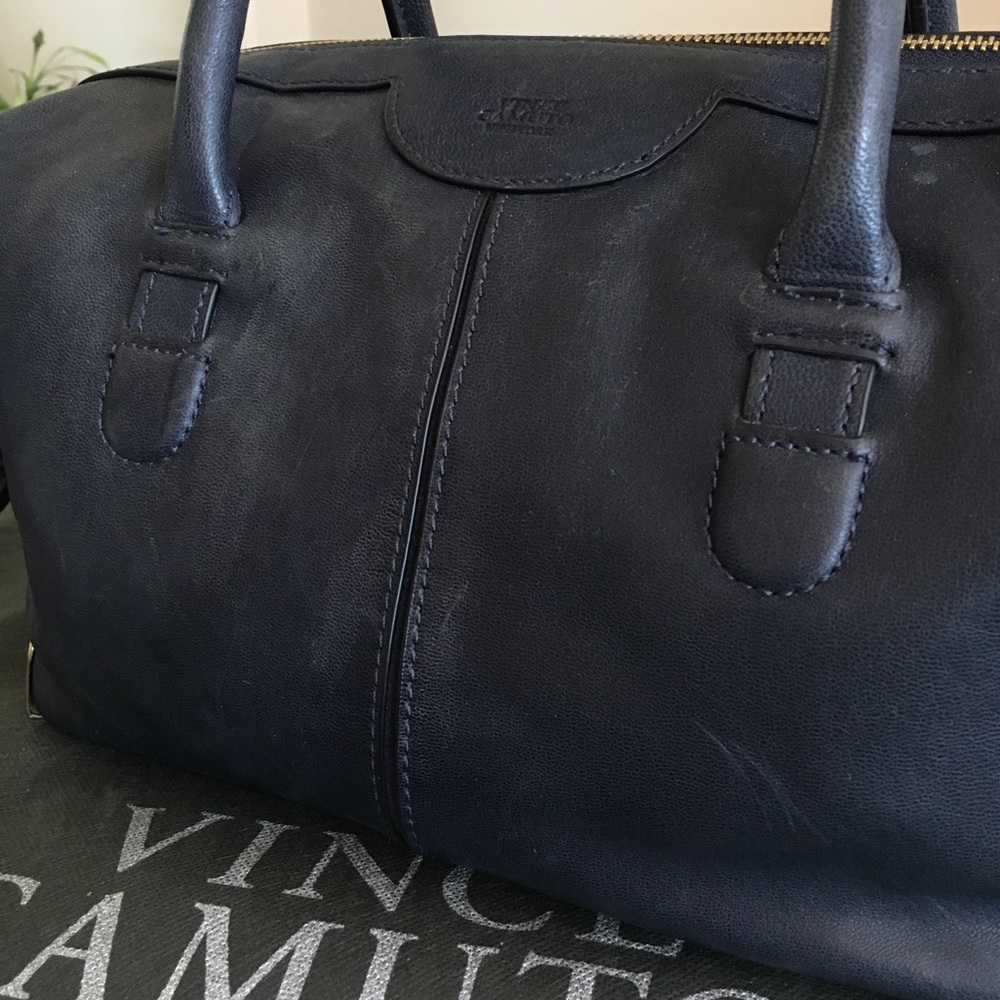 🎉PRICE DROPPED🎉Authentic Vince Camuto Satchel Leather Bag - Picture 8 of 8