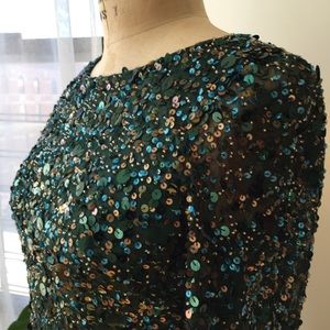 Aidan Mattox Dresses - AIDAN MATTOX EMERALD SEQUIN DRESA SIZE 6 Aidan Mattox Dresses - AIDAN MATTOX EMERALD SEQUIN DRESA SIZE 6