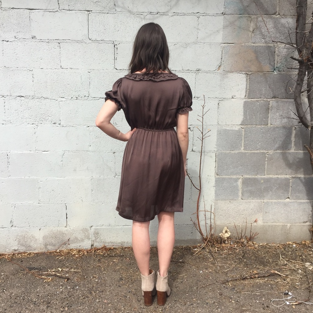 Poppy Garden Brown Ruffle Dress - Picture 3 of 6