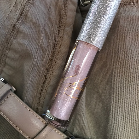 Mac Cosmetics Mariah Carey Lip Gloss - Picture 2 of 6