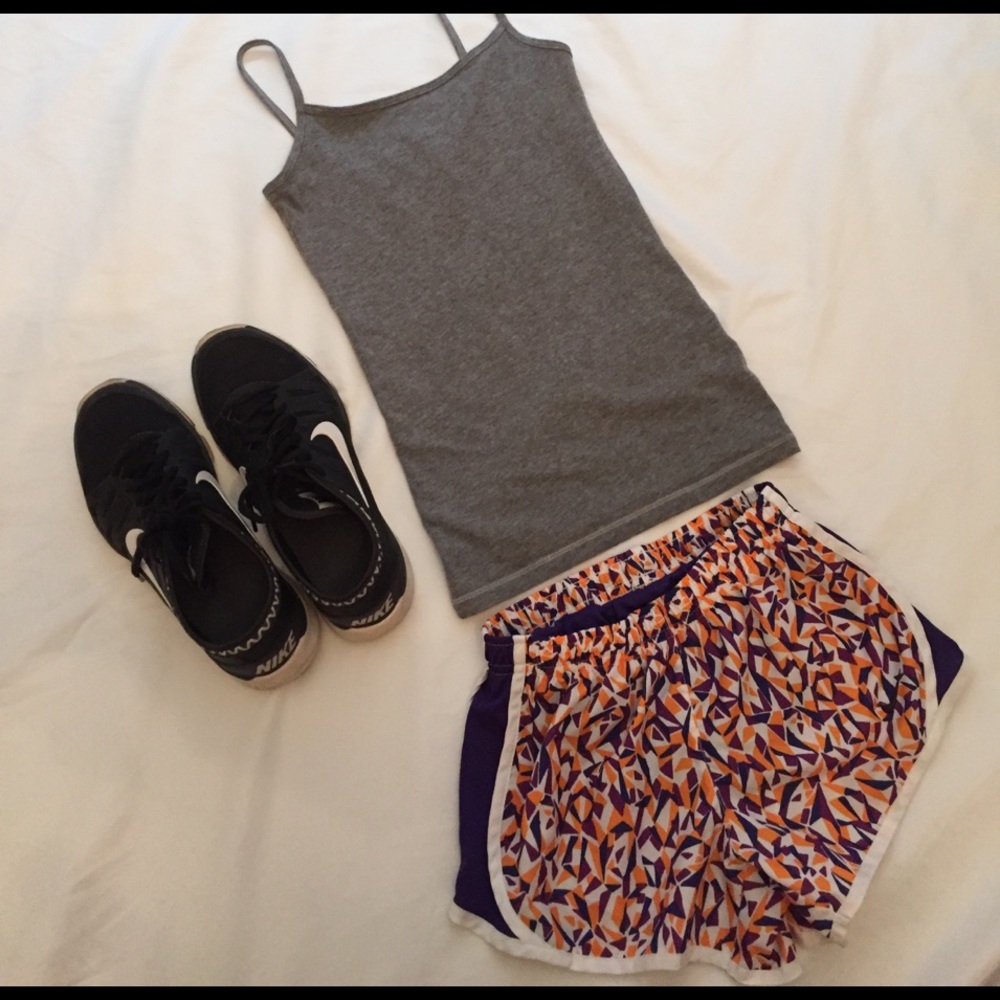 Nike Girls' Printed Tempo Running Shorts - Picture 1 of 5