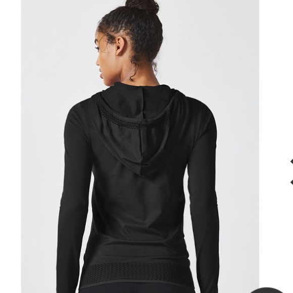 Pullover - Picture 3 of 3