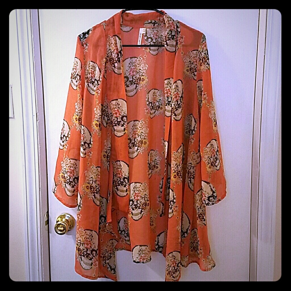 Floral skull kimono top