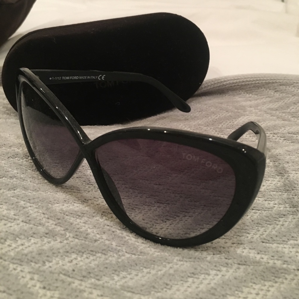 tom ford black cat eye sunglasses