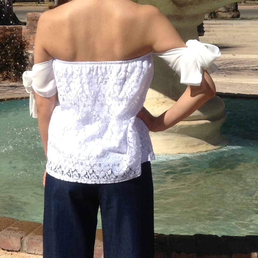 SOLD OUT - Picture 4 of 4