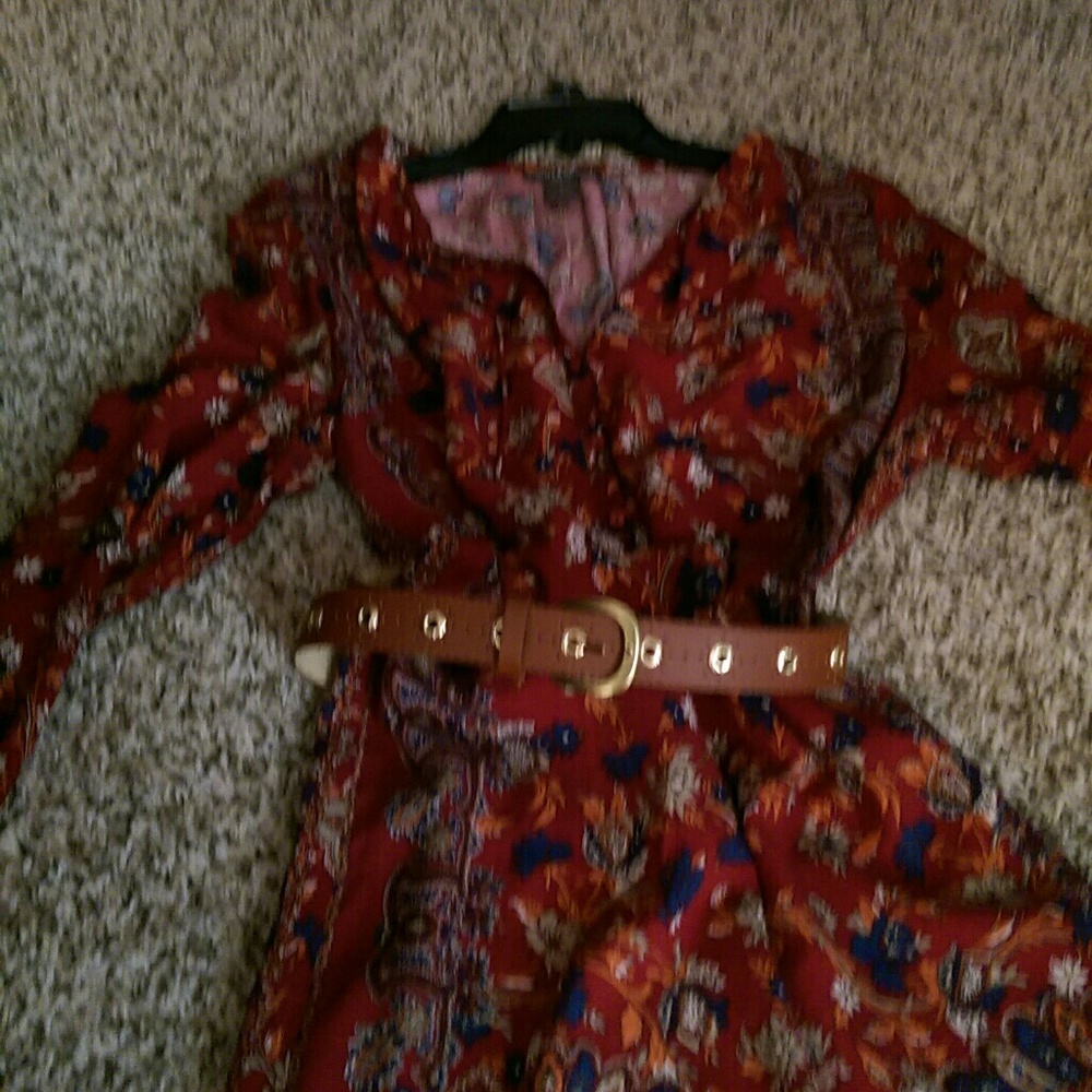 Long sleeve short dress. Fall Colors!!