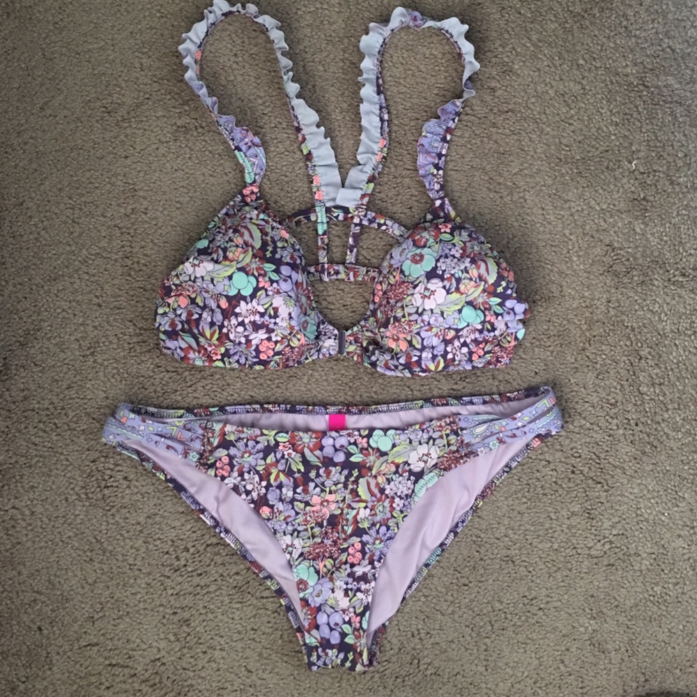 VS bikini set NWOT