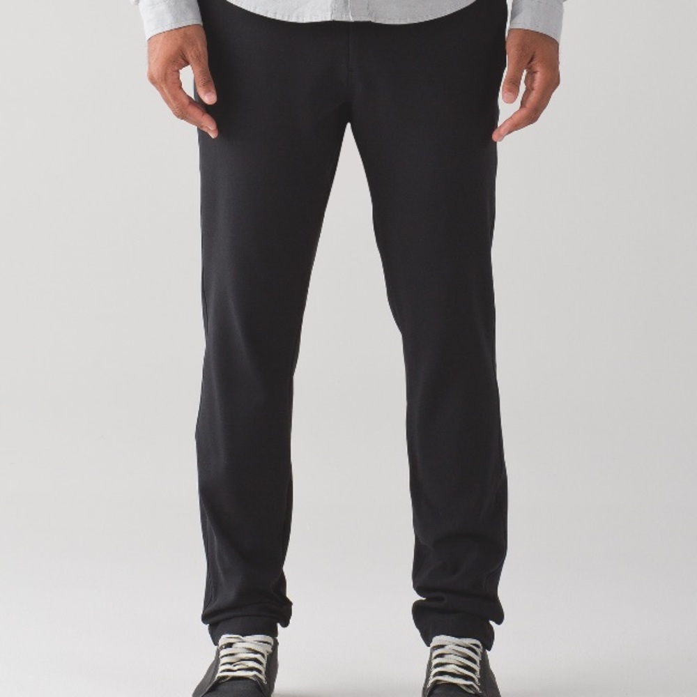 NWT Men's Lululemon Pants Sold Out Style