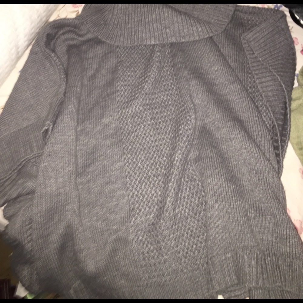 New York & company poncho