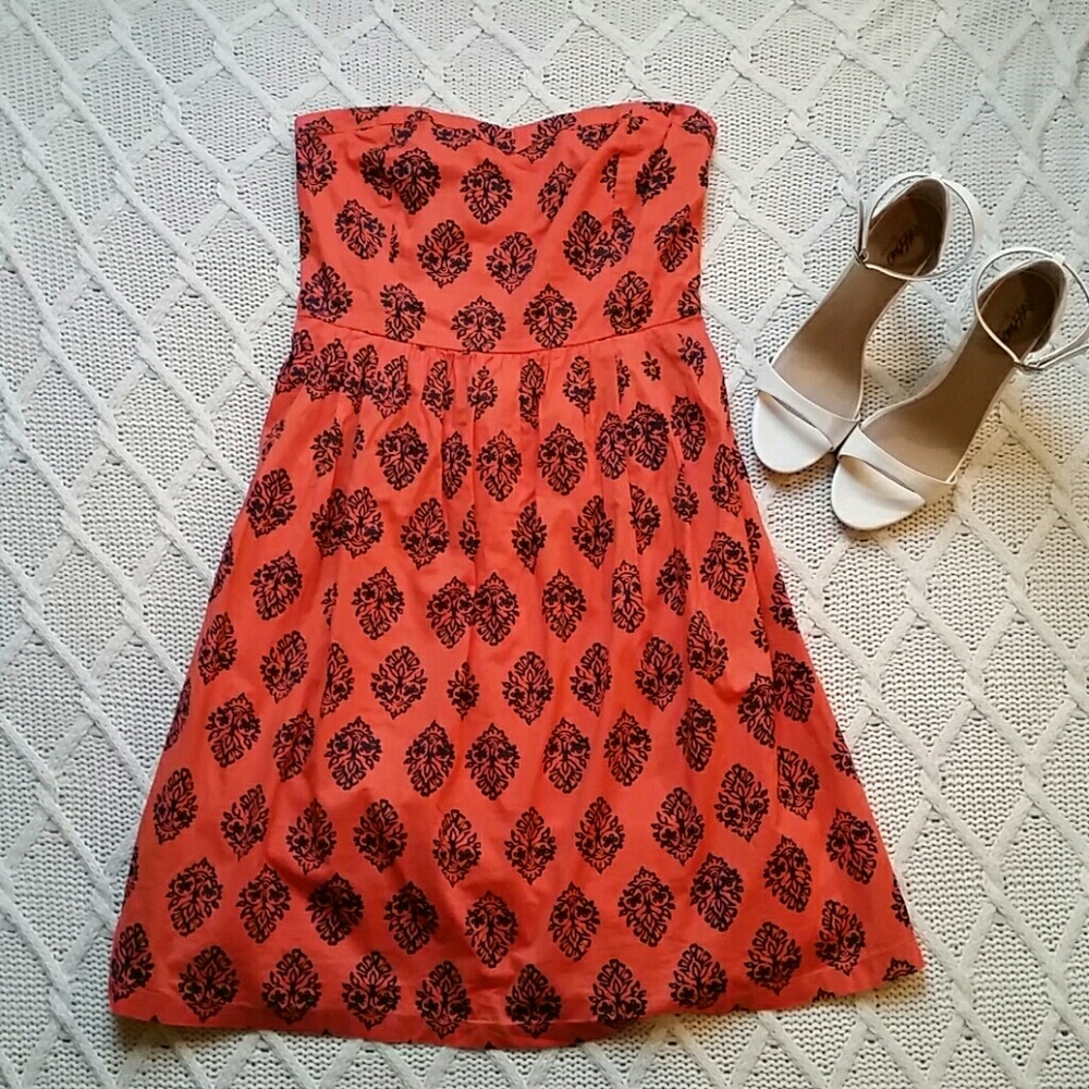 Sleeveless Coral and Navy Dress