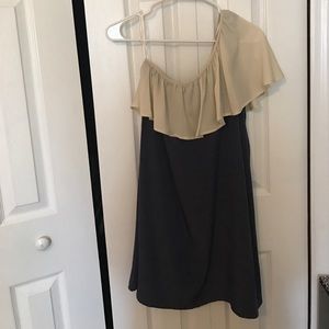 One shoulder dress