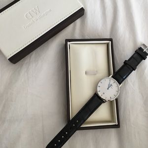 Brand new Daniel Wellington Reading 34mm watch!