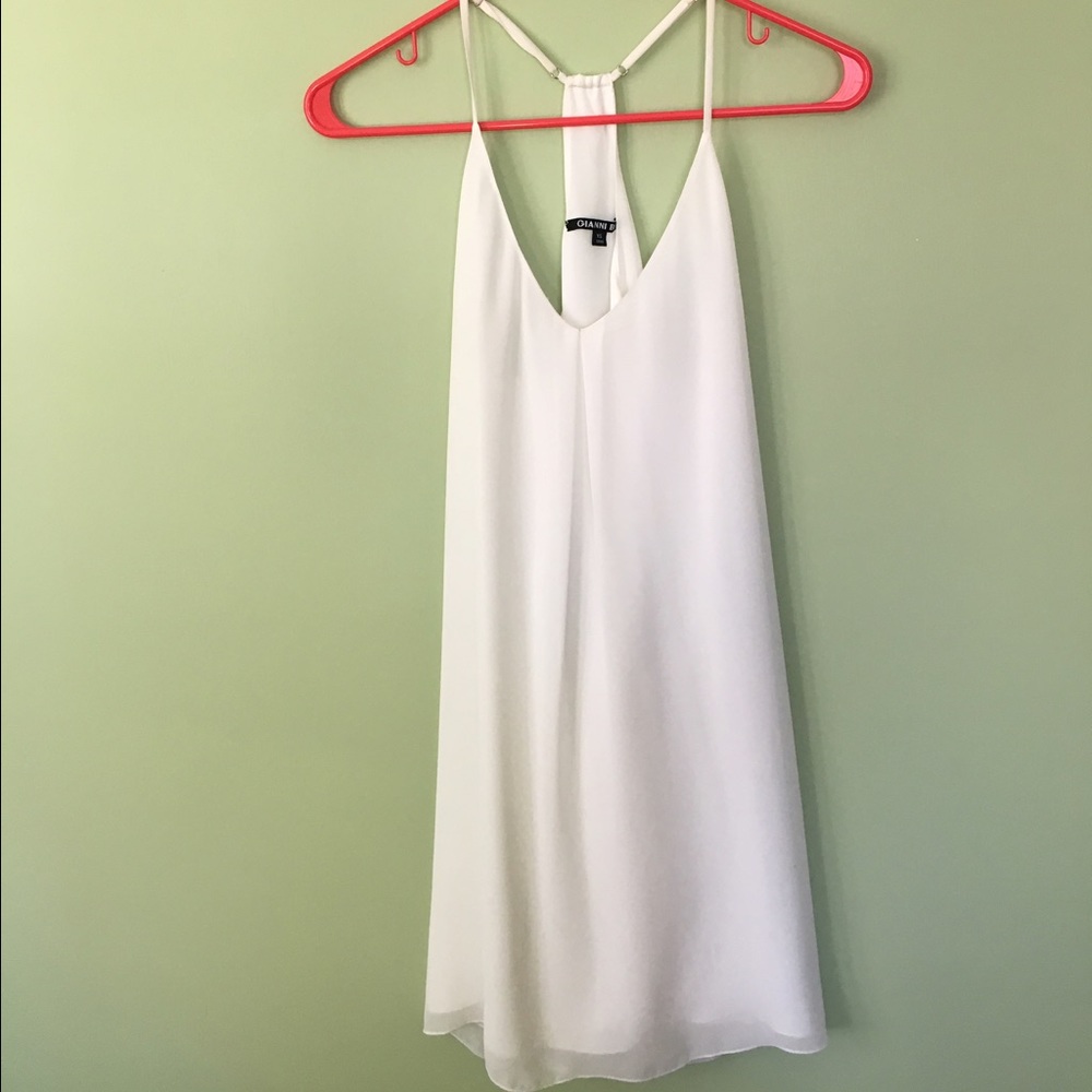 Beautiful white Gianni Bini dress