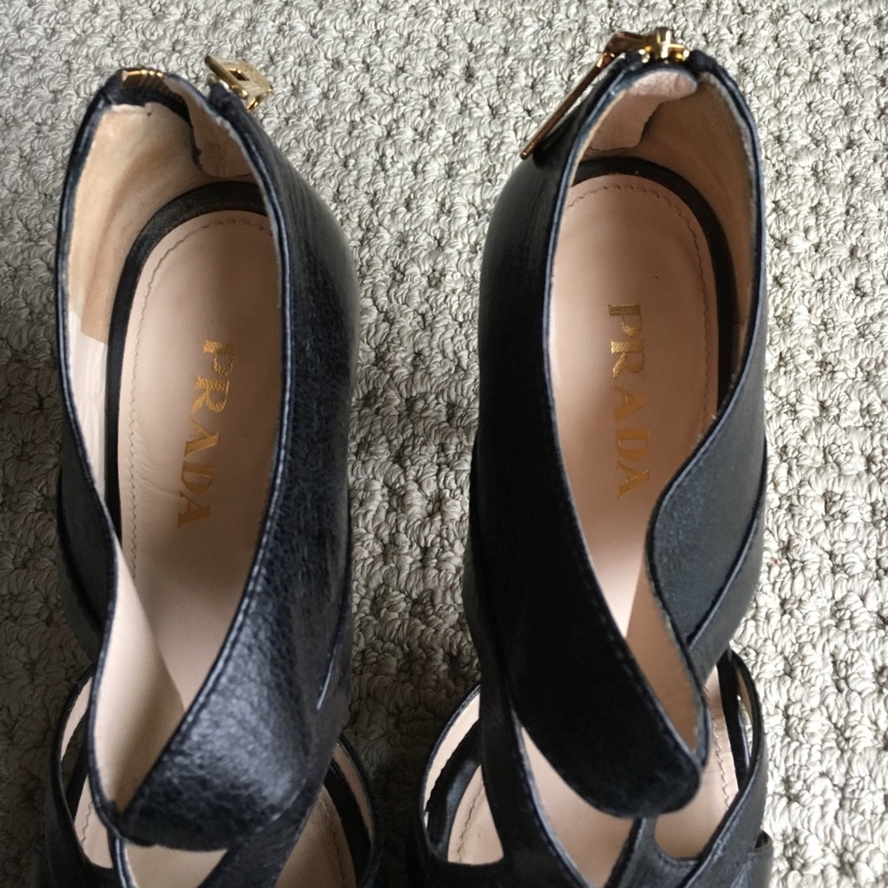 Prada sandals - Picture 7 of 8