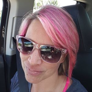 Meet your Posher, Kimberly