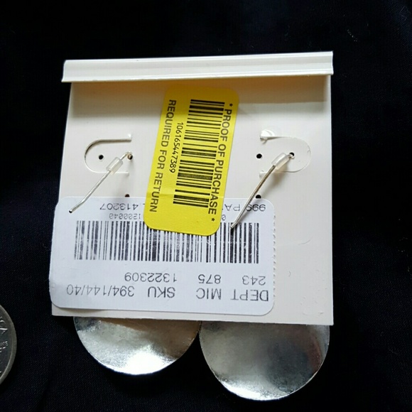Dillard's Silver glittery earrings - Picture 3 of 3