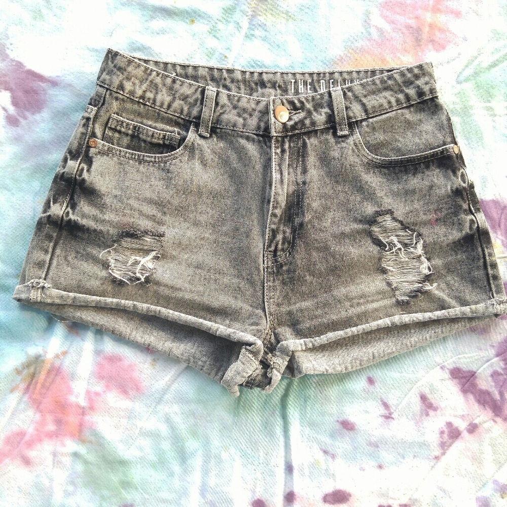 ❌SOLD❌ Cotton On - The Deluxe Short