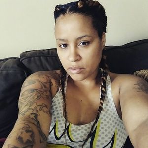 Meet your Posher, Ana