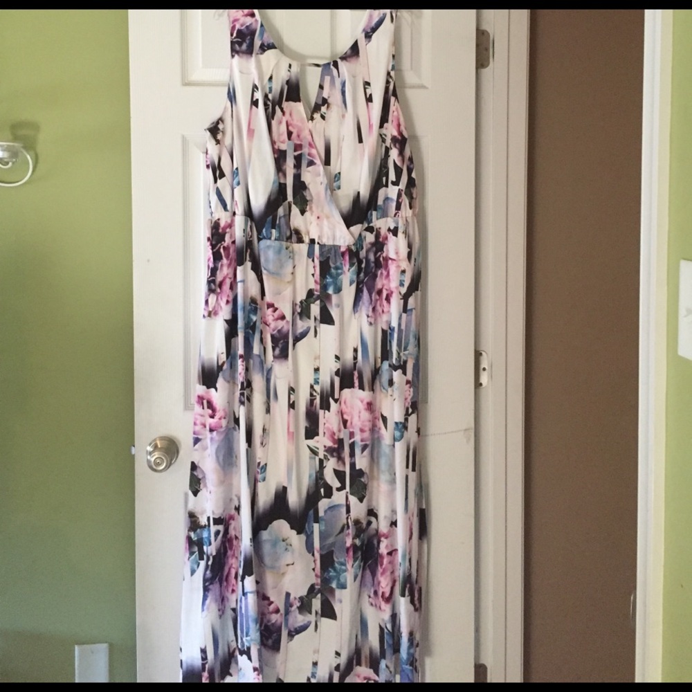 Jennifer Lopez Maxi Dress