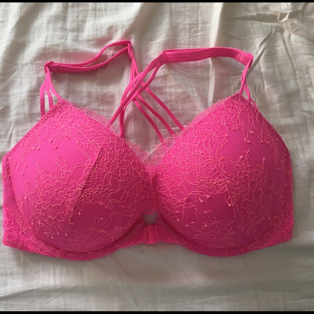 Victoria's Secret pink lace bra front clasp