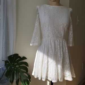Topshop Dresses - Topshop Lace Skater Dress Size 6 Topshop Dresses - Topshop Lace Skater Dress Size 6