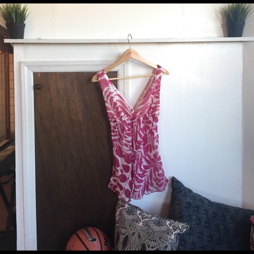 Sheer floral printed flowy tank top