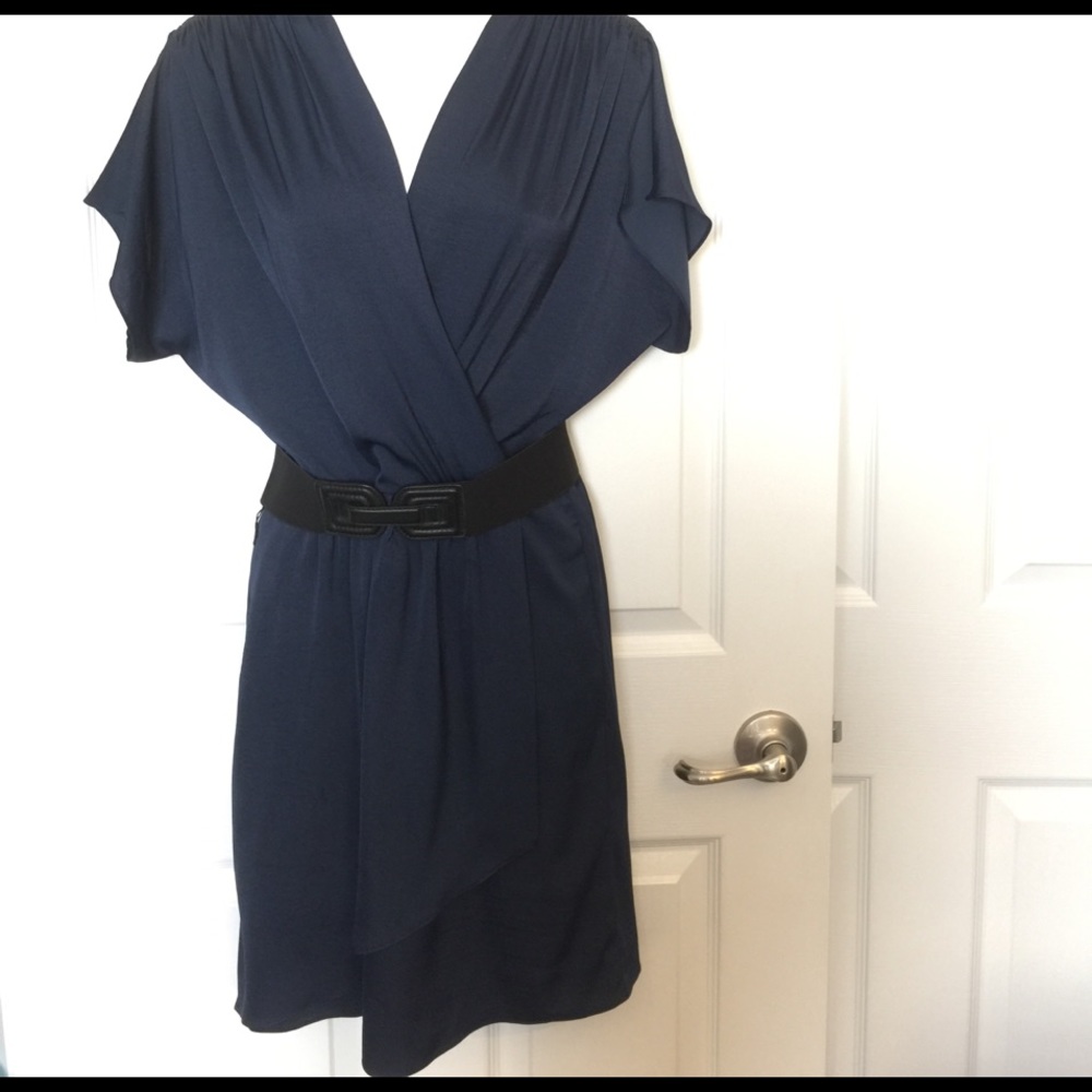 ❤BCBGMAXAZRIA SZ SM BLUE DRESS❤