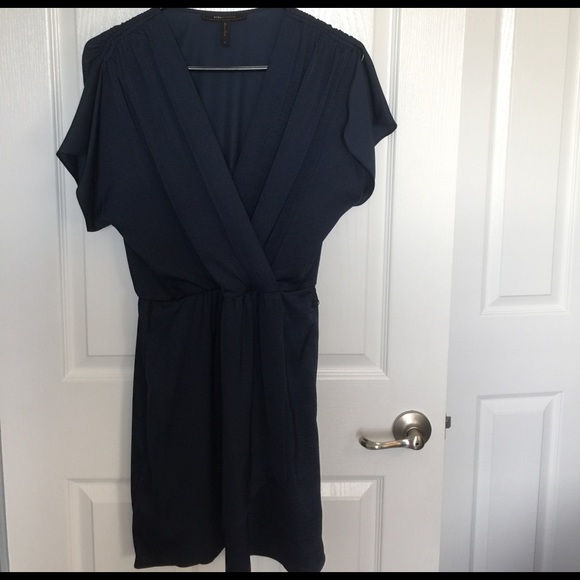 ❤BCBGMAXAZRIA SZ SM BLUE DRESS❤ - Picture 2 of 8