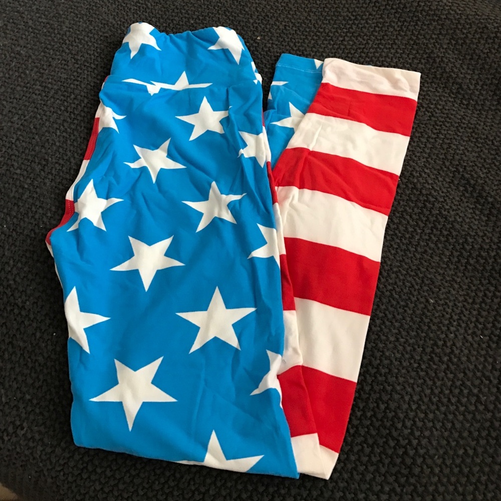 Lula Roe American flag leggings