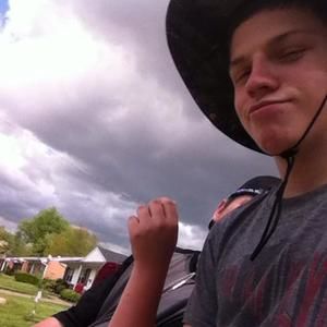 Meet your Posher, Stephen