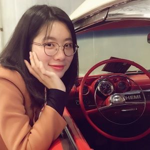 Meet your Posher, Keri