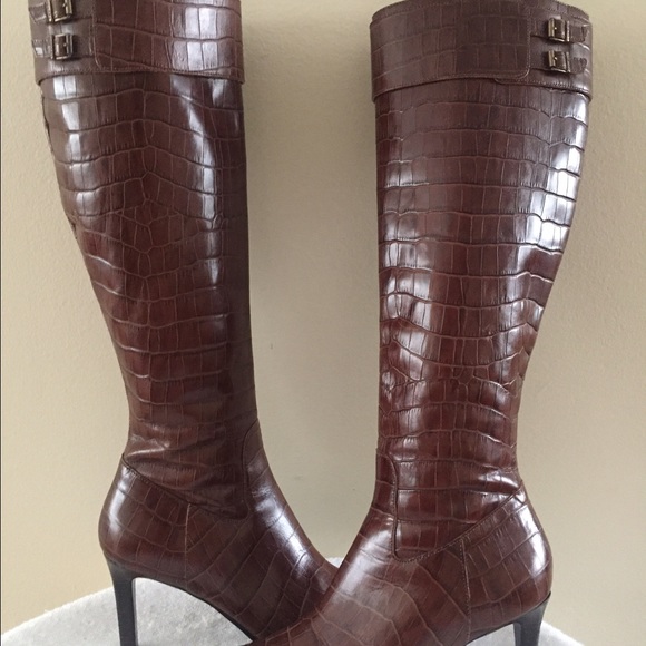 Lauren Ralph Lauren Shoes - 🌷Perfectly beautiful Ralph Lauren boots.