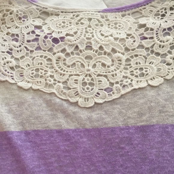 BOUTIQUE TOP‼️ - Picture 3 of 3