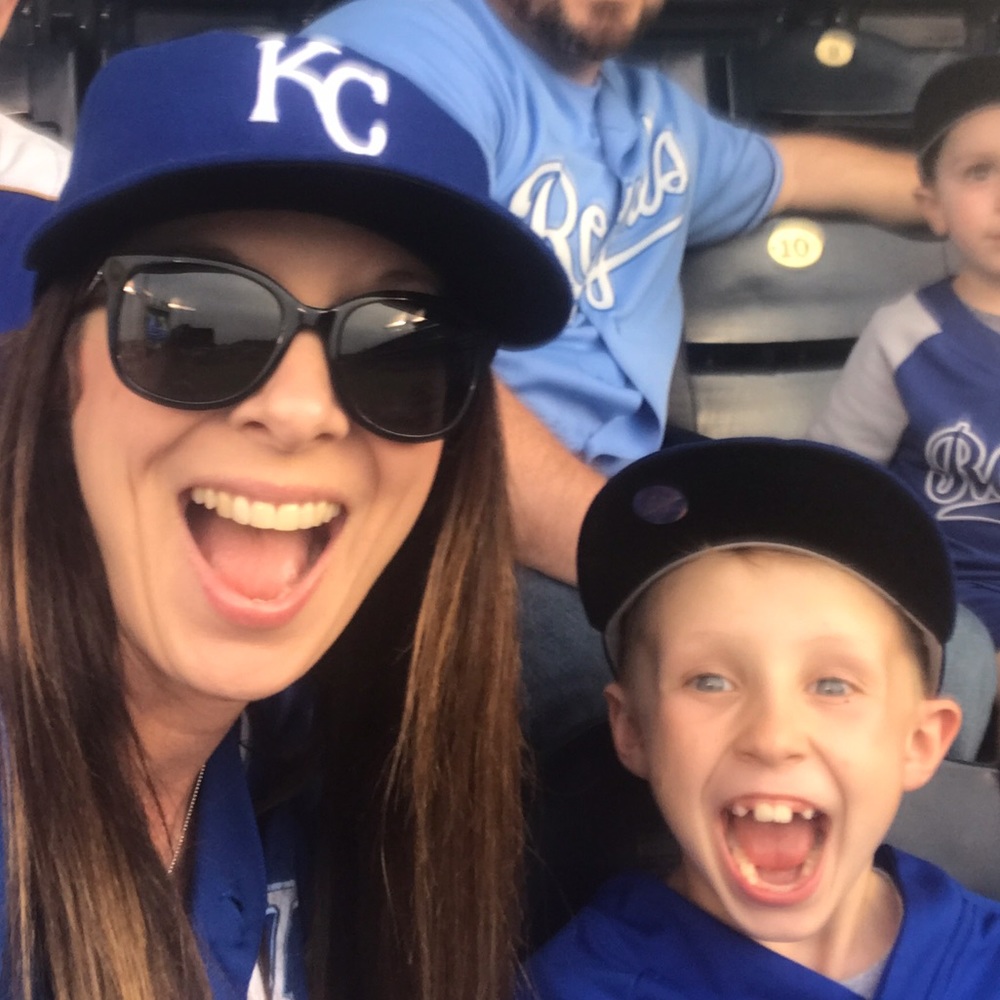 Meet your Posher, Cortney