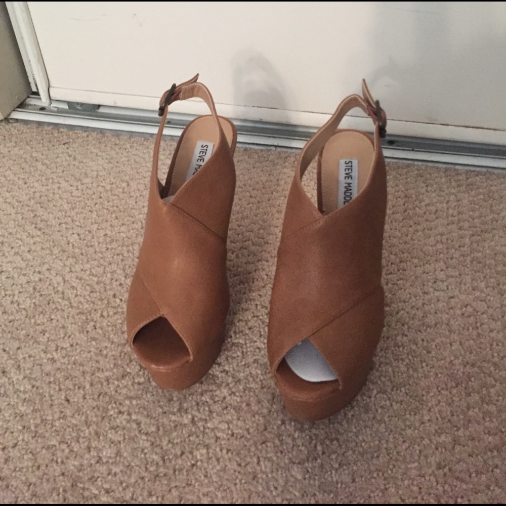 Steve Madden--Galleria--size 7.5