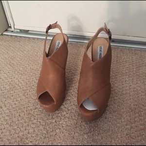 Steve Madden--Galleria--size 7.5