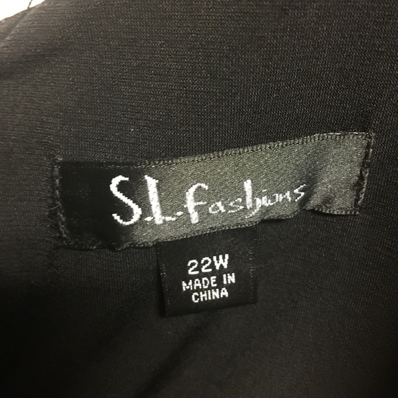 One of my favorite dresses - Picture 3 of 4